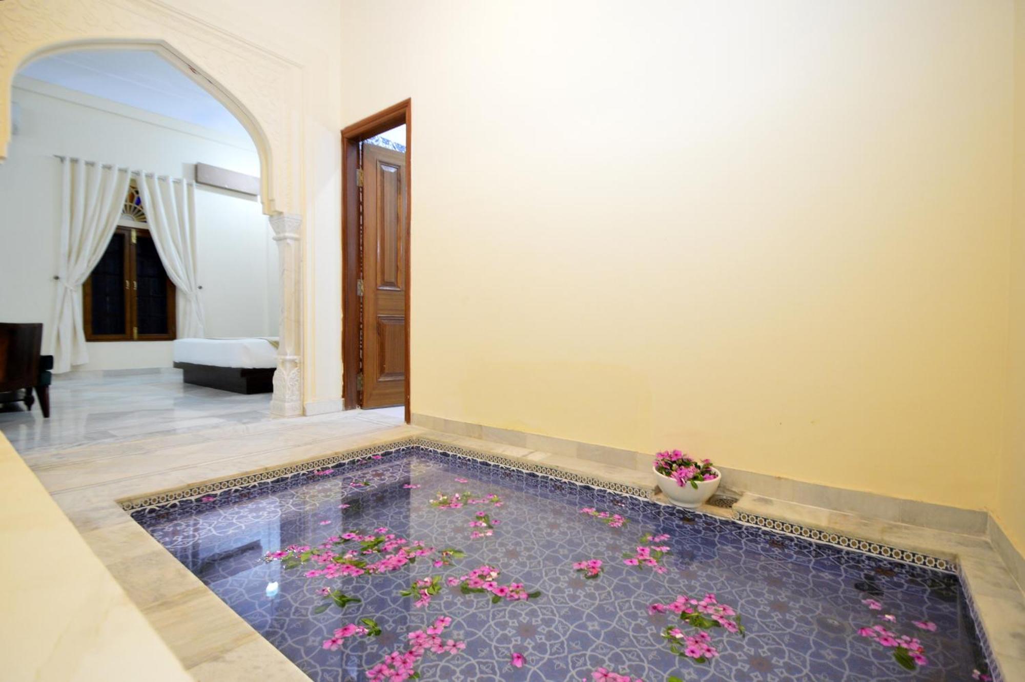 Resort Aaram Baagh Agra (Uttar Pradesh)